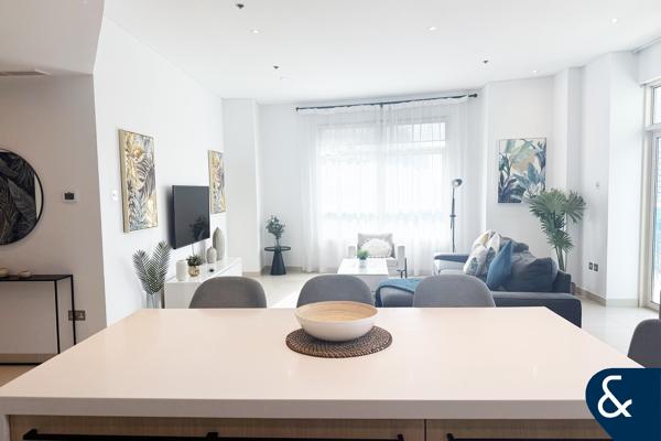 2 Bed | Upgraded | Marina Yacht Club Views