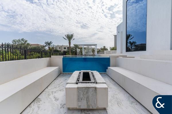 Main Lake View | Expansive Plot | 5BR Villa