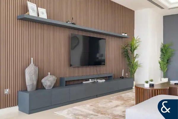 Penthouse | Fully Upgraded | Stunning View