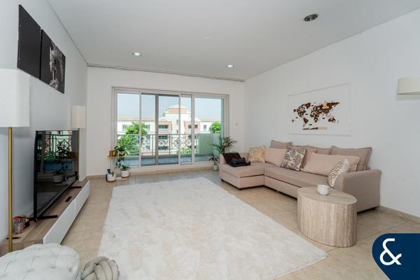 Top Floor | 1 Bed | Pool View | Exclusive
