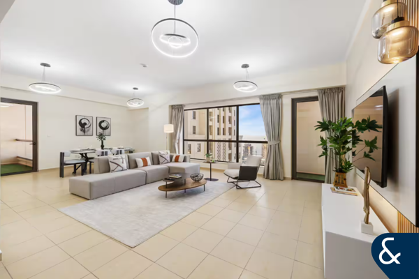 Full Views | 3 Balconies | 2,418Sq Ft