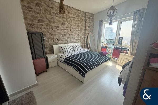 Duplex Penthouse l Panoramic Views l Upgraded