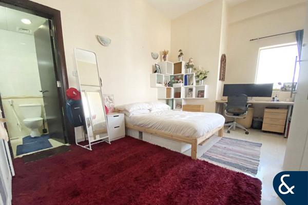 1 Bed Plus Study Room | Vacant | Balcony