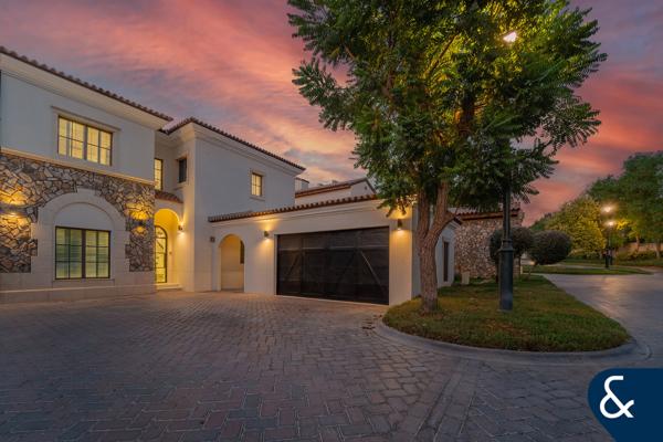 Exclusive - Fully Upgraded Firestone with Golf View