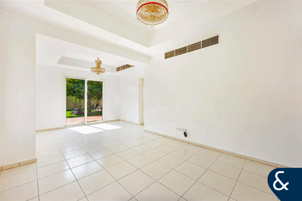 Cheapest 3E | Reno Opp | Close to Lake