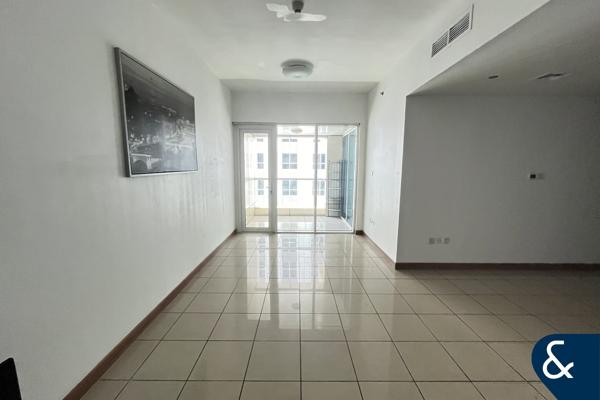 1 Bed | Spacious Layout | Furnished | Vacant
