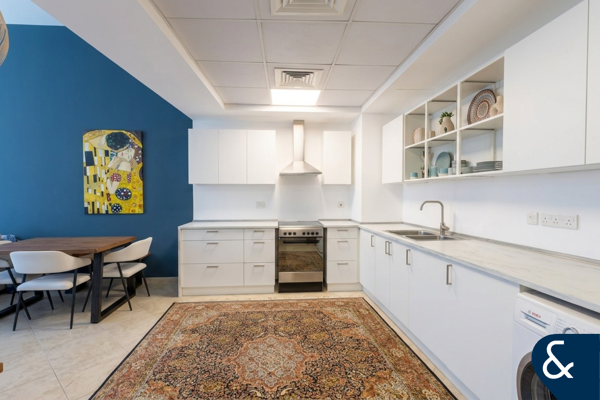 Upgraded | One Bed | Ground Floor