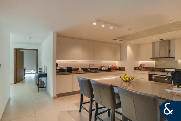 Marina Gate | Rare | Full Marina View | VOT