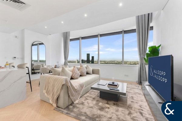 One Bedroom Duplex | Upgraded | Furnished
