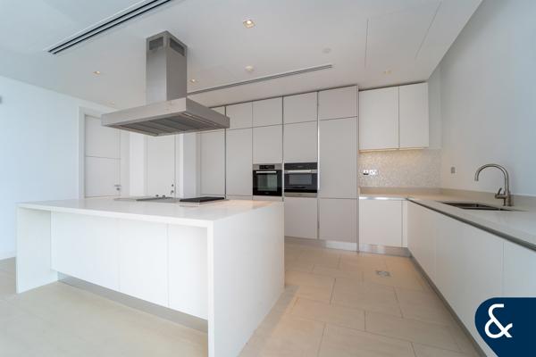 2 Bedroom | Spacious | High End Finishes