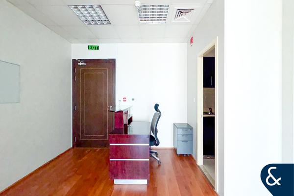 Fitted | Glass Partitions | Semi-Furnished