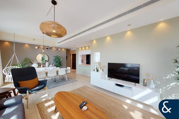 Spacious 2 Bed | Large Terrace | Vacant