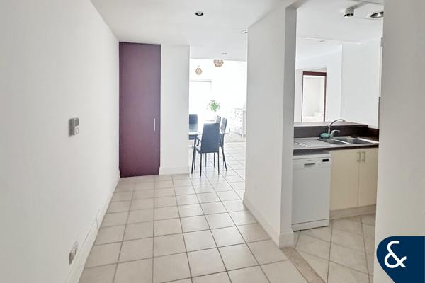 Spacious | Best priced unit | Furnished