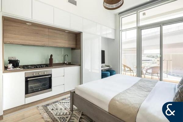Studio APT | Furnished | Vacant | Balcony