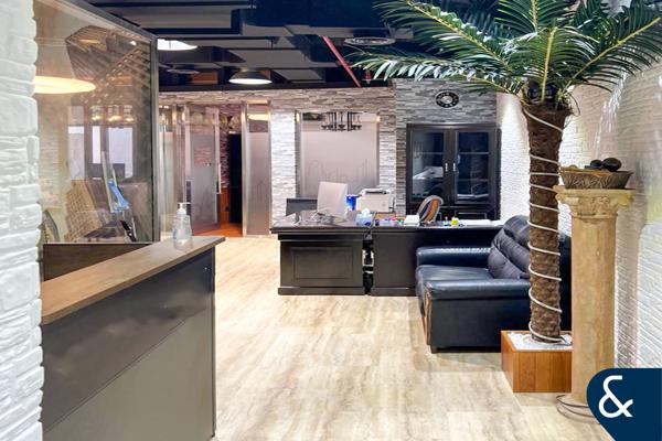 VACANT | Furnished | Partitions