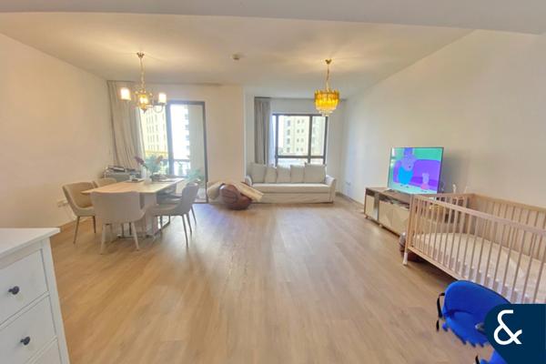 Three Bedroom | Vacant On Transfer | 1882sqft