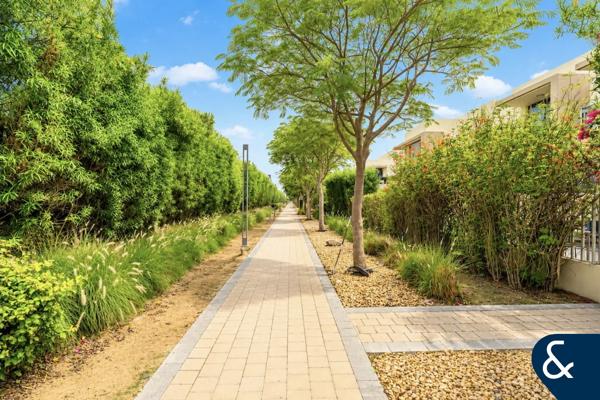 Green Belt | Single Row | 3 Beds