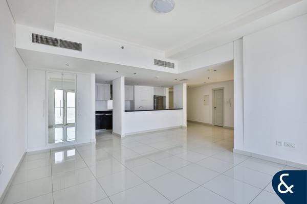 Full Sea View - Vacant - Great Layout