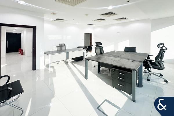 Vacant Now | High Floor | Canal Views