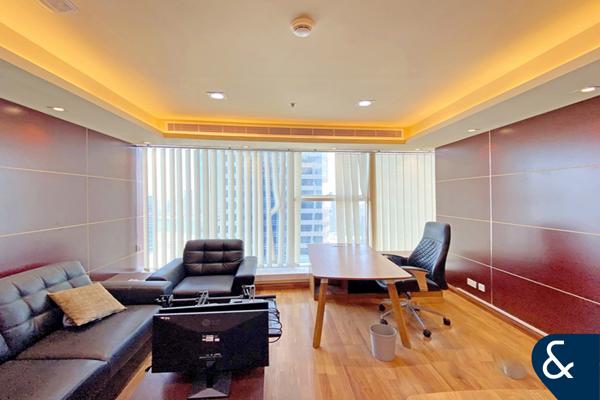 Fitted Office | Corner Office | High Floor