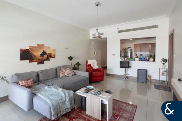 One Bedroom | Huge Layout | Negotiable