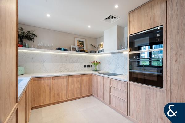 Upgraded | Community View| Spacious Layout