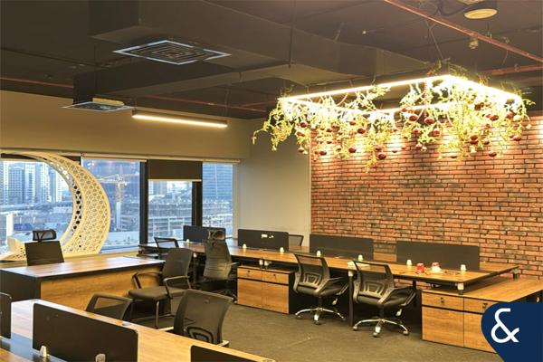 Spacious Layout | Fitted Office |Canal Views