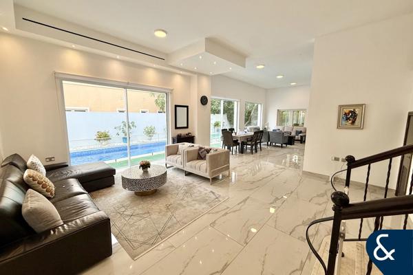Upgraded A2 Mazaya | 5 Beds | Private Pool
