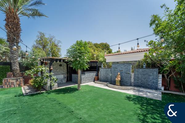 Premium Upgraded & Extended Bungalow | GCW