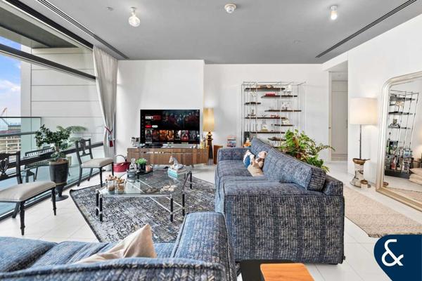 AVAILABLE SOON | High Floor | UNFURNISHED
