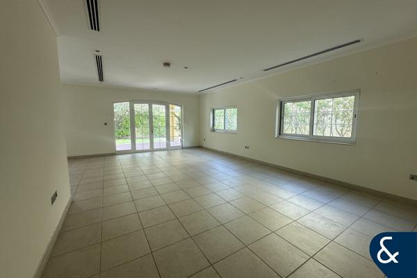 3 Bed Large | Huge Plot | Available July