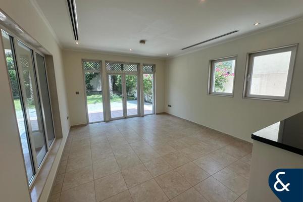 Massive Plot | 3 Bed | Vacant