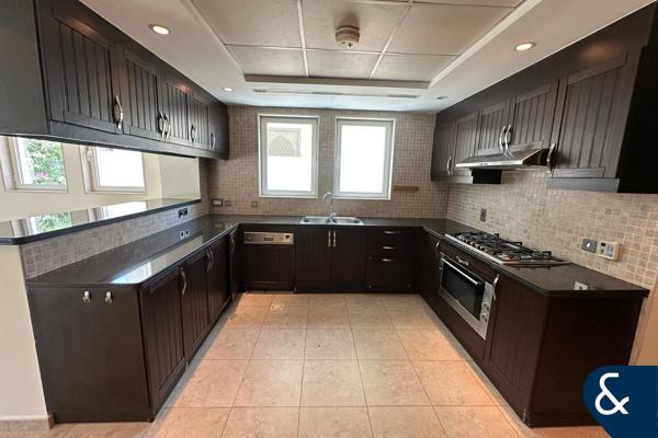 Massive Plot | 3 Bed | Vacant