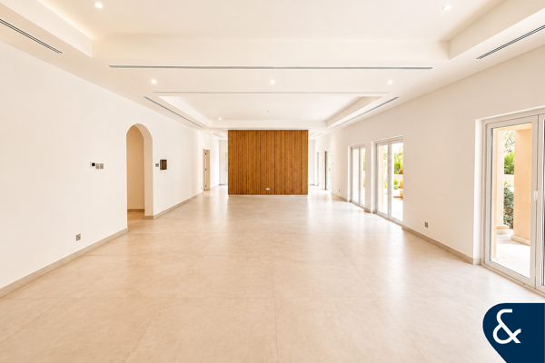 7 Bedrooms | Renovated | Large Corner Plot