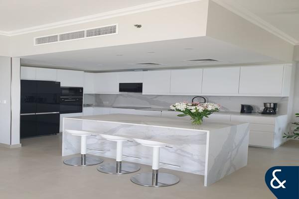 Sea Views | Fully Upgraded | Huge Terrace |