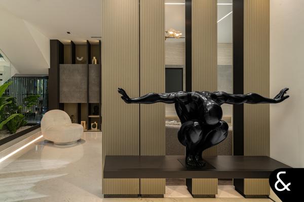 Lake View | Upgraded | Furnished