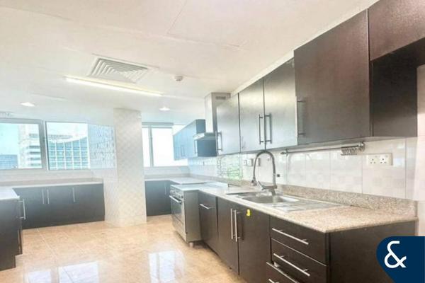 3 Bed + Maids | Marina Views | Balcony | VOT