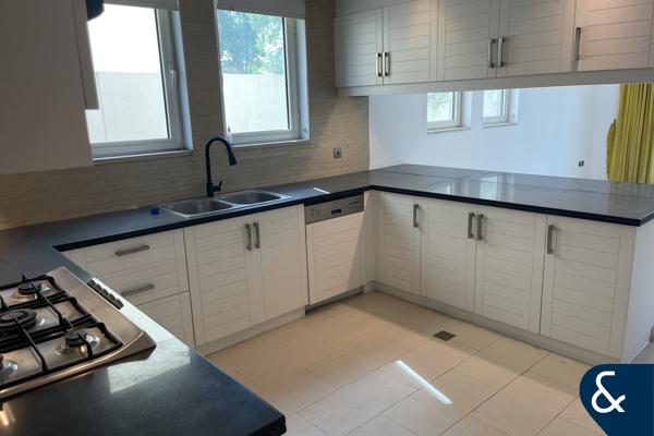 Corner Plot | Vacant on Transfer | Internal