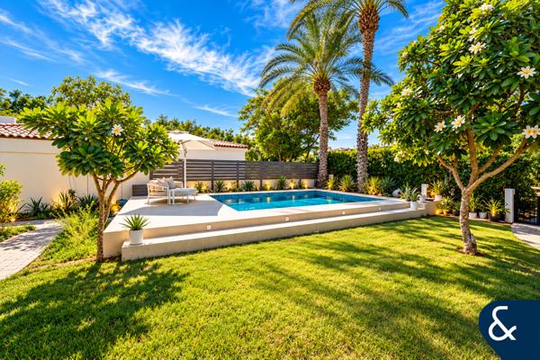 Exclusive | Fully Renovated | Super Bright