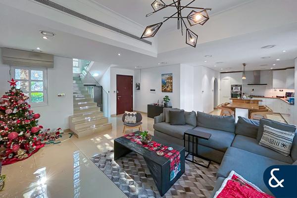 Fully Upgraded | 3 Bedroom Villa | Vacant