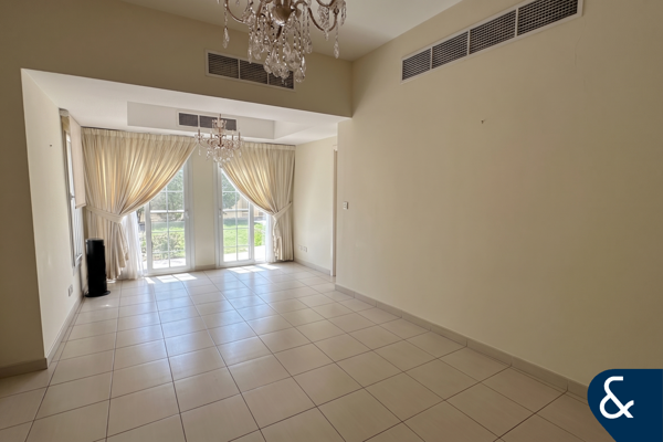 Unfurnished | Exclusive | Quiet Location