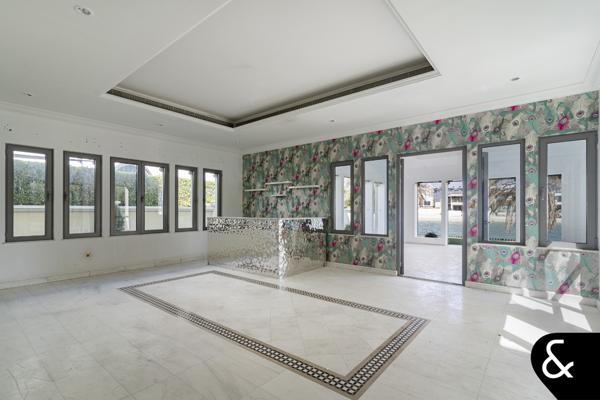 Genuine Listing - Skyline Views - Vacant - Image 8