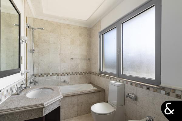 Genuine Listing - Skyline Views - Vacant - Image 26