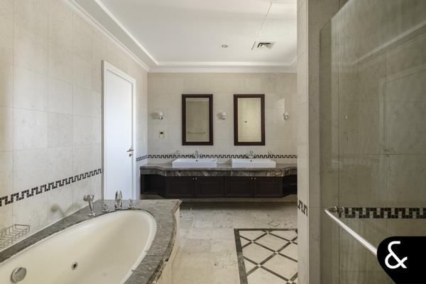 Genuine Listing - Skyline Views - Vacant - Image 30