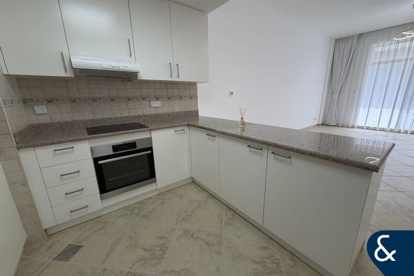 Fully Renovated | Garden View | 1 Bed