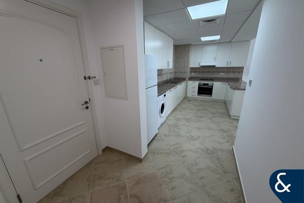 Fully Renovated | Garden View | 1 Bed