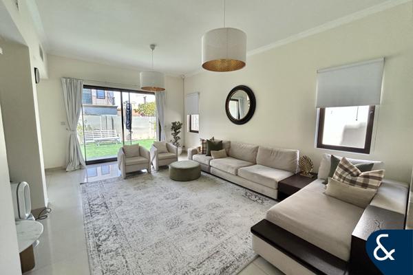 Close To Pool | Internal | Unfurnished