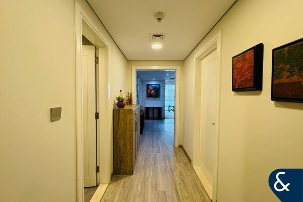 Large layout I Vastu I Lake view I Vacant