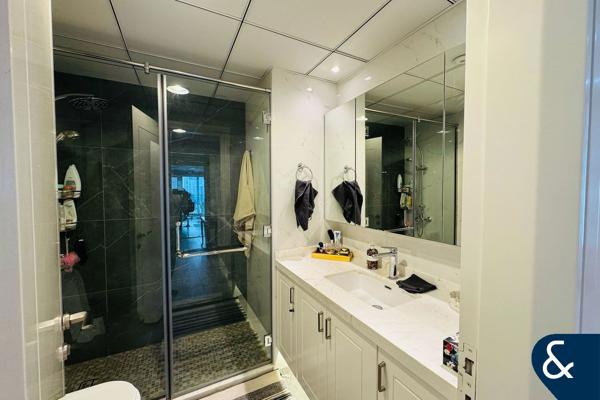 Large layout I Vastu I Lake view I Vacant