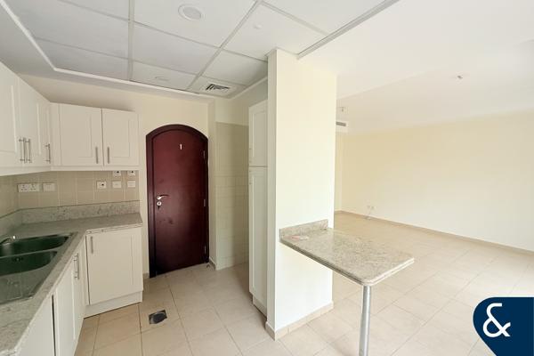 Available Now in Al Reem 1 | 2Bed + Study
